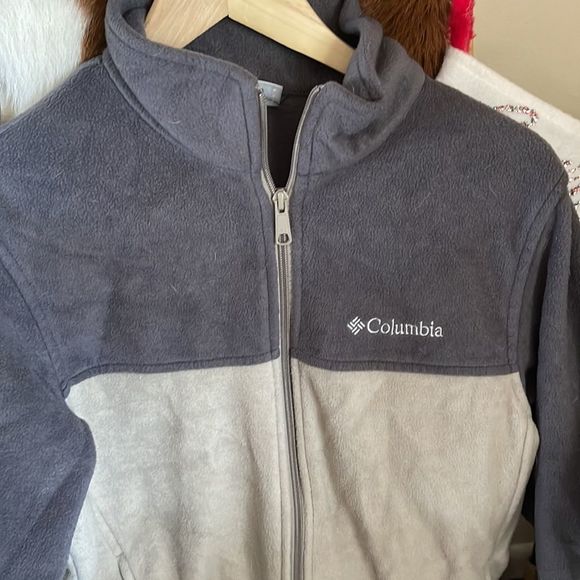 Columbia Fleece Jacket - Picture 2 of 5